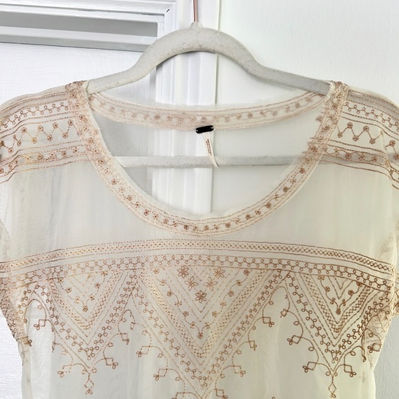 ♥️ Free People The Vicki Embroidered Sheer Top - Picture 4 of 9